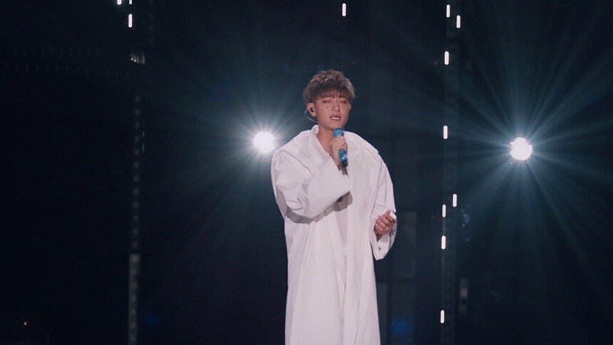 《青年π计划》6月15日看点：黄子韬《白色情人》舞台超惊艳！下半场抢券大战一触即发
