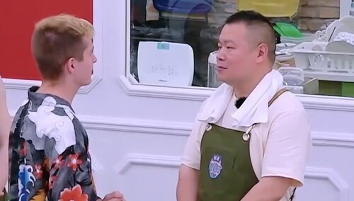 匈牙利小伙拜师岳云鹏 秒变中餐厅洗碗工！
