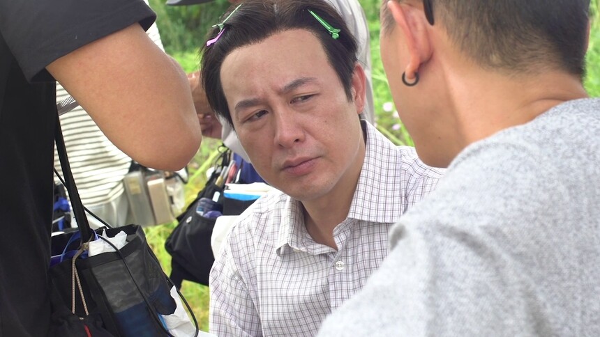 《第八个嫌疑人》新特辑 张颂文术后忍痛拍动作戏