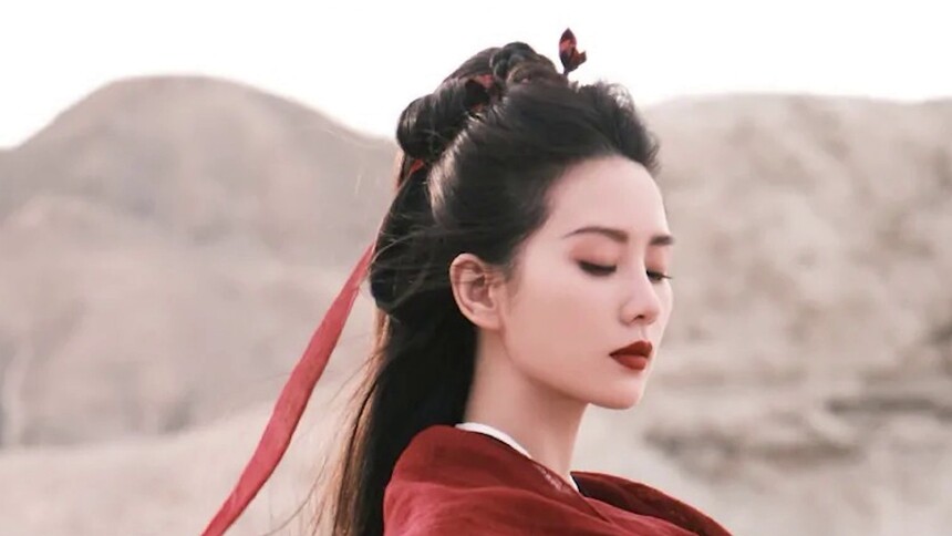 又A又飒！刘诗诗《一念关山》预备打戏路透曝光