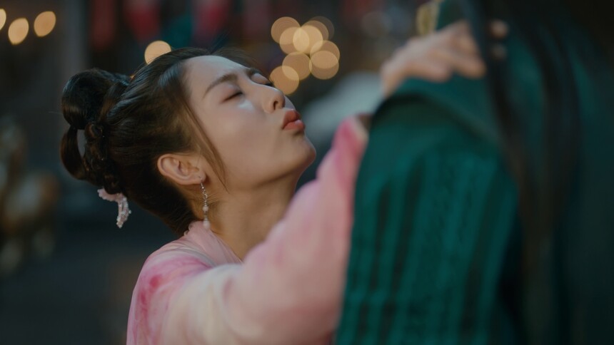 《花溪记》第23集看点：李初月关密室还想要亲亲