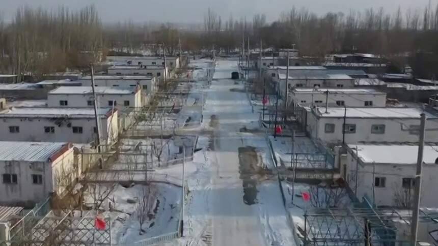 新华全媒+丨新疆乌什县：抗震房经受住了强震考验