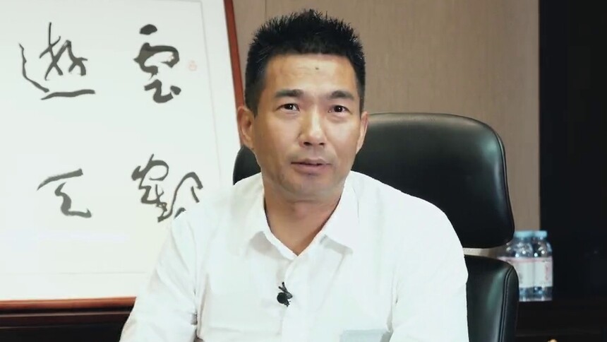 闪光的创始人 第二季：韩后创始人王敢敢锐评闪光的创始人 把成为第一股当成目标是最大的坑