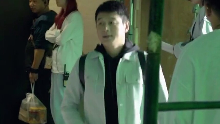 《好运家》花絮：佟大为片场暴汗