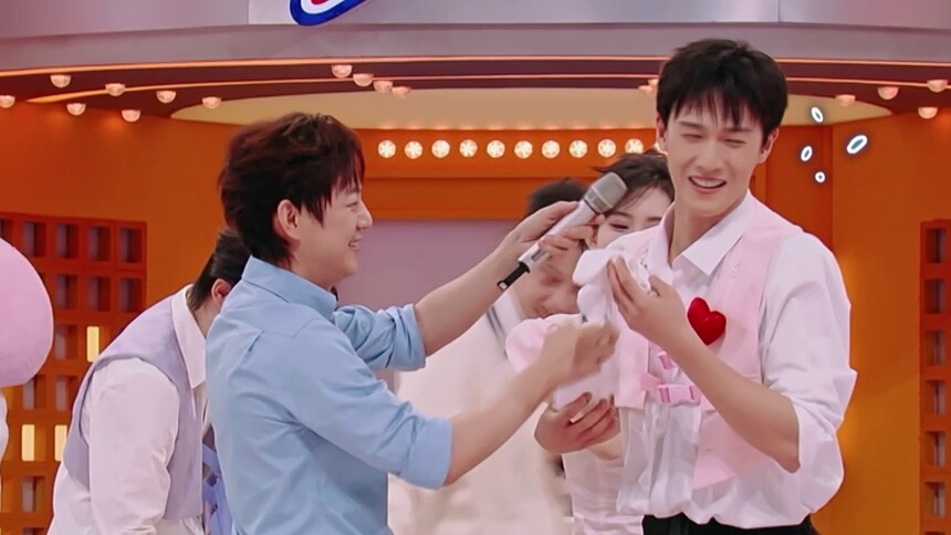 你好，星期六 2024