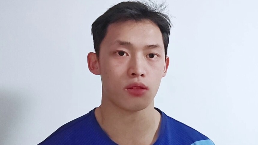 亲友团欢迎“那小子”入驻 兄弟团见证张博恒新体验