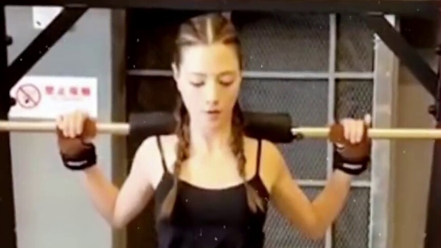 娜然封神训练营锻炼 哈基米的核心力量好强！！