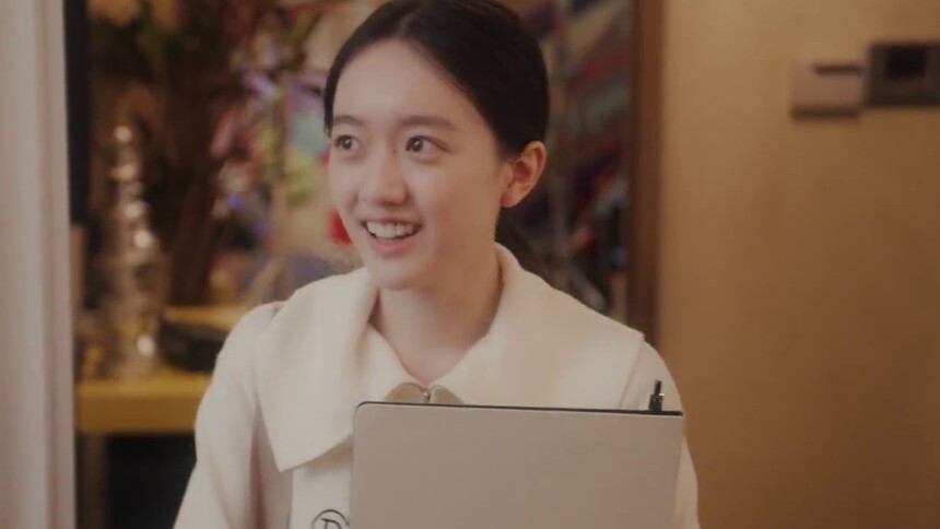 景婷婷热烈欢迎王老师家访
