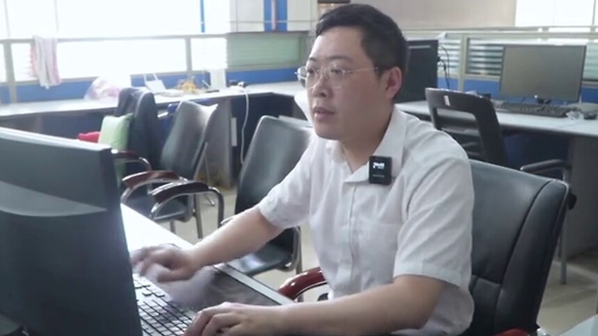 彭新军：“无形战场”的“安全卫士”
