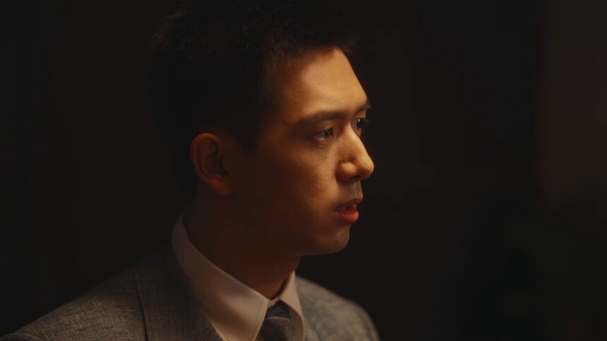《群星闪耀时》第15集看点：放弃调查？向远生陈浩产生隔阂