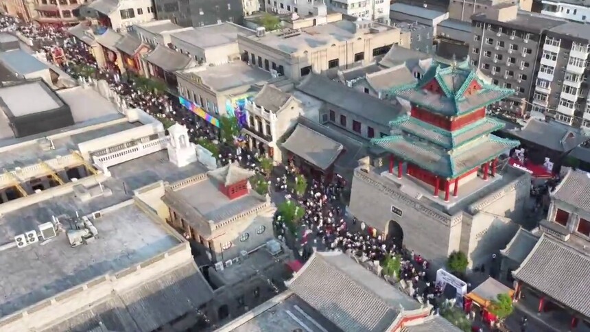 文化中国行｜感受烟火氤氲的老街风韵