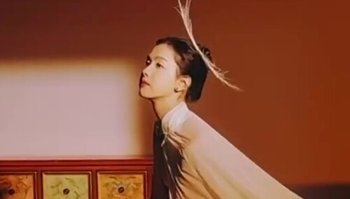 陈都灵“白孔雀”一天的vlog