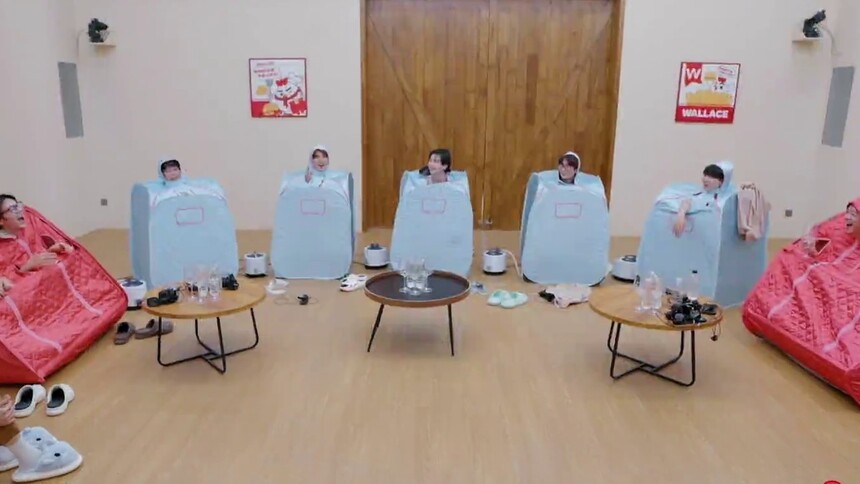 《快乐老友记第二季》7月12日看点：厚米团南波万开启汗蒸狼人杀 全员嗨唱《像你这样的朋友》