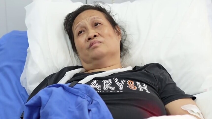 全民大健康 65岁老人江边脱臼 “湘一正骨”成功复位