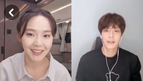 《私藏浪漫》全员直播：张佳宁魏哲鸣聊嗨！办公室八卦大公开