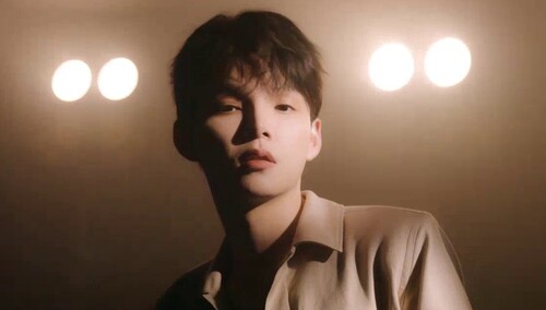 《黄昏》李克勤尤长靖同盟解读心中的黄昏