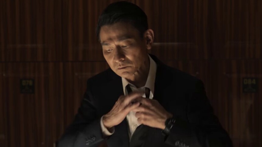 《危机航线》全新预告 刘德华张子枫屈楚萧上演高空劫机大逃杀
