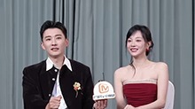 刘学义胡意旋超甜互动