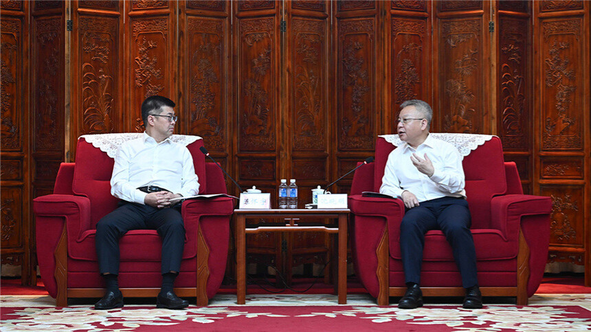 沈晓明与陈怀宇一行会谈