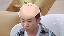 杨迪连续抽到两张“秃顶卡牌”坦言无所谓~