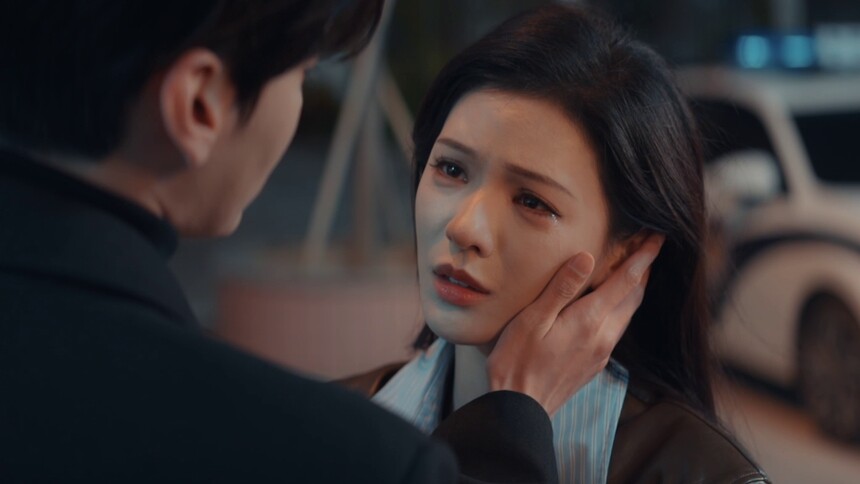 李靳屿童年阴影被公开 叶濛心疼