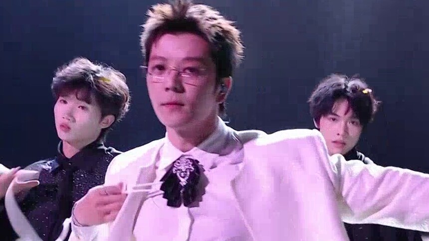 精华版：王栎鑫《Treasure》