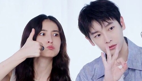 彭昱畅张子枫默契挑战 兄妹俩的默契度超高？