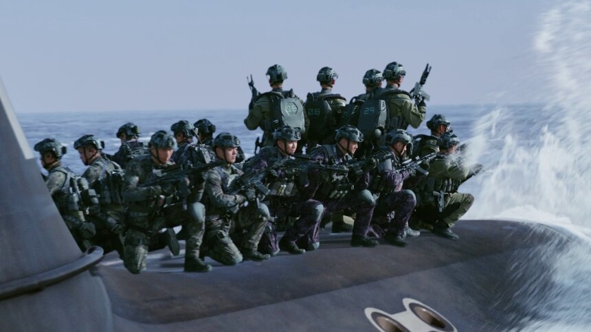 《蛟龙行动》揭开最神秘兵种面纱 王俊凯饰演声呐兵首次用耳朵演戏