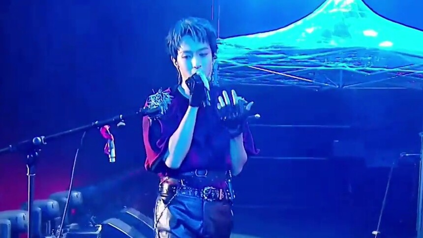 动感地带芒果卡 无限X Super live 音乐节-石家庄站-吴季峰《海风吹来的声音》
