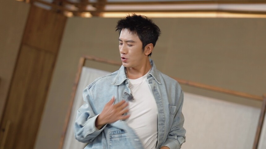 团综第1期看点：肖顺尧跳刀马舞