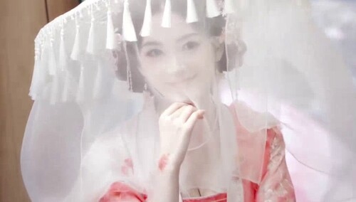 陈瑶空降：西方桃明明是仙子！怎么能是蟑螂呢