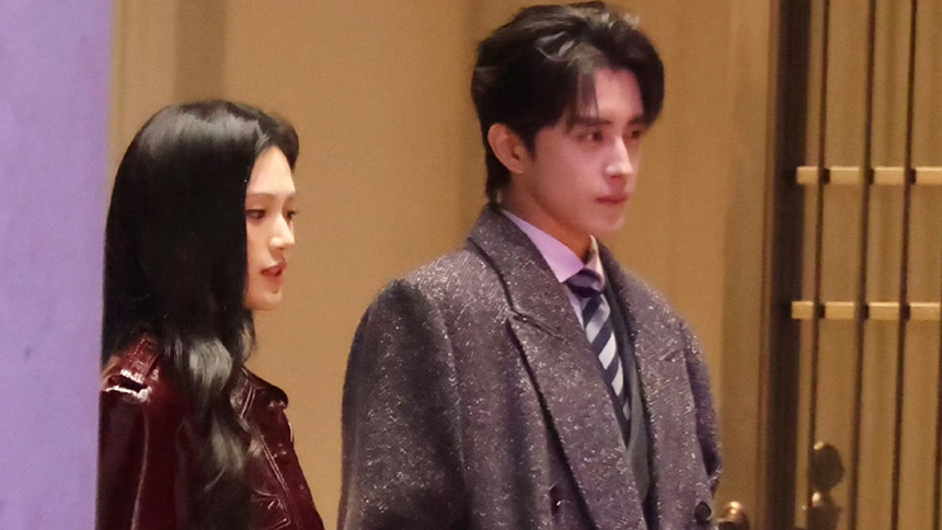 敖瑞鹏沈羽洁《不二之臣》同框路透 眼神交汇CP感十足