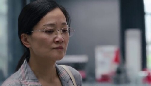 周爱玲中年叛逆太爽了！