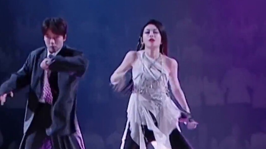 喻言 刘维《讨厌》心动直拍