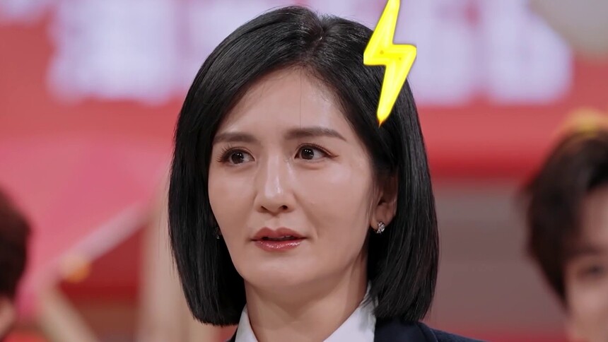 何炅是懂怎么拿捏谢娜 一句“你卡粉了”直接破防