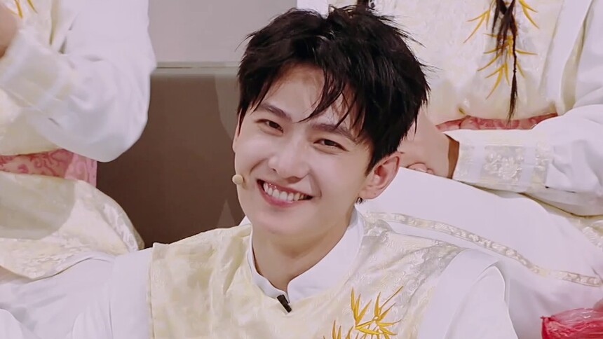 杨洋赵小棠拜丁程鑫为师