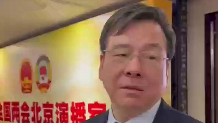 “你们来就是咯！”全国政协委员、湖南省政协副主席、湖南省工商联主席 张健，邀请港澳企业家朋友来湖南走走、来看看，共谋发展。