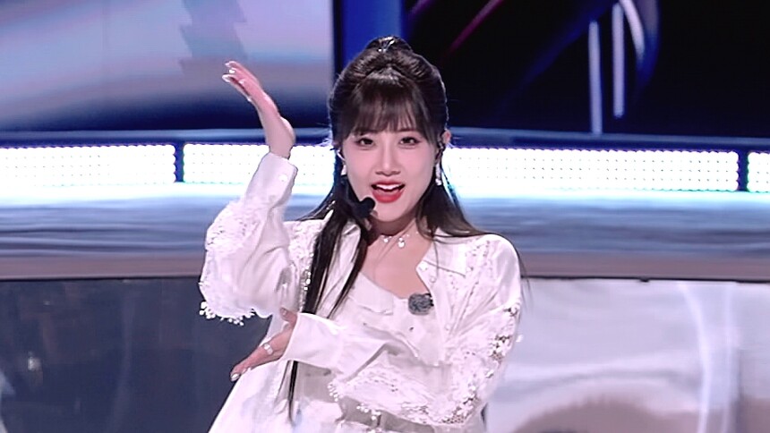 二公直拍：李艺彤《没有如果》