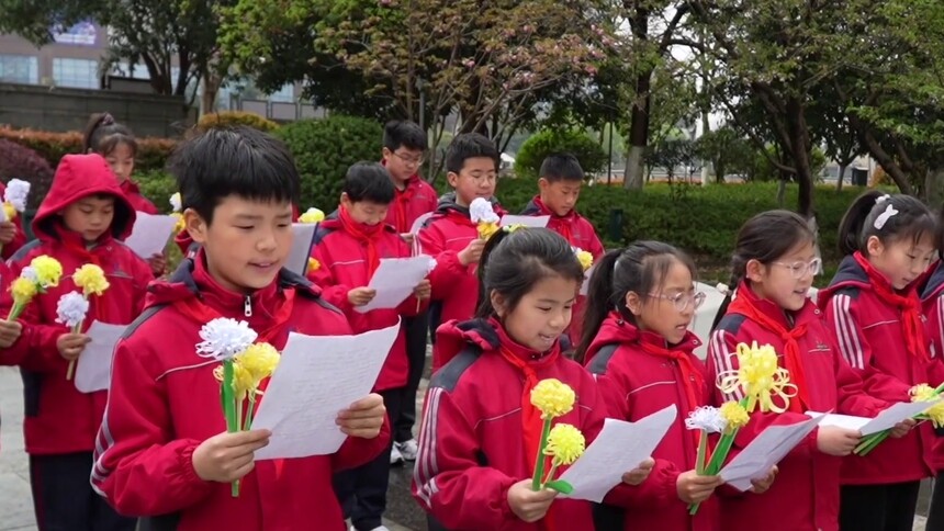 呼叫81192 家乡人民缅怀“海空卫士”王伟