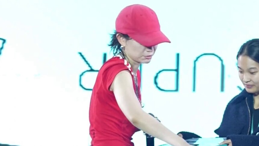 李斯丹妮的日常碎片：幸运之手上线