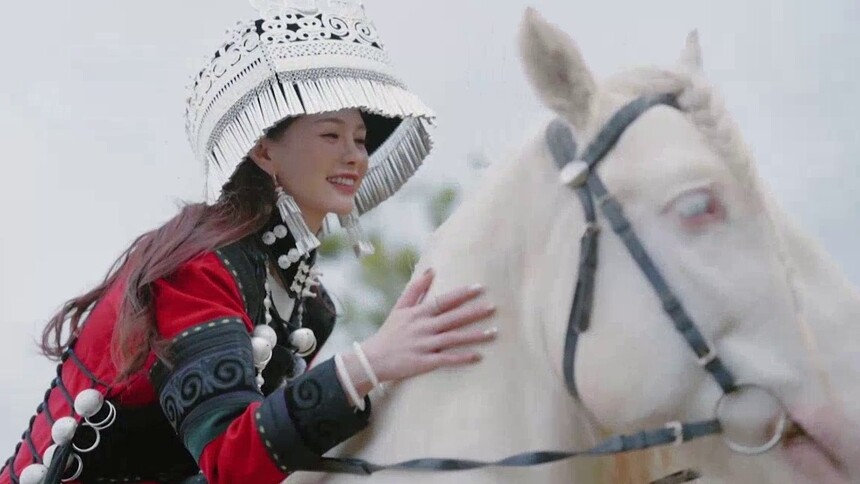 沈梦辰美得像电影海报