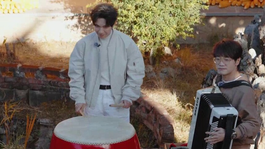 陈楚生王铮亮琴鼓默契和声