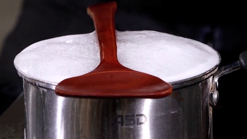 如何防止潽锅？