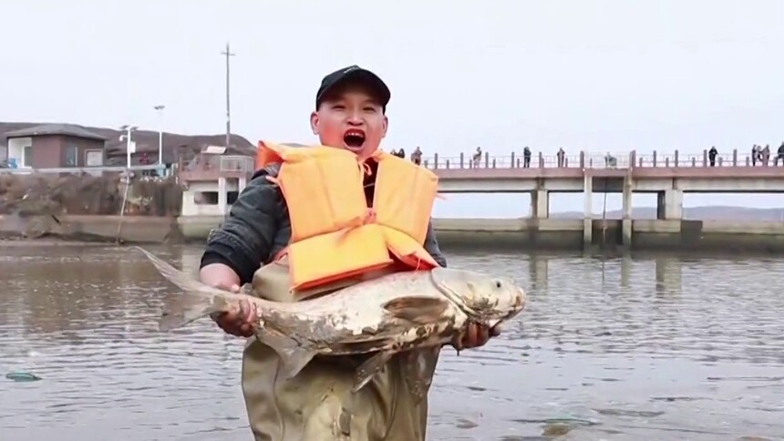 年味·湘味 安仁：干塘捕鱼庆丰收 村民共享发展成果