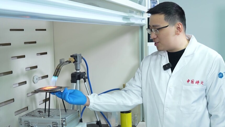 人工智能是如何助力新型阻燃材料研发的？