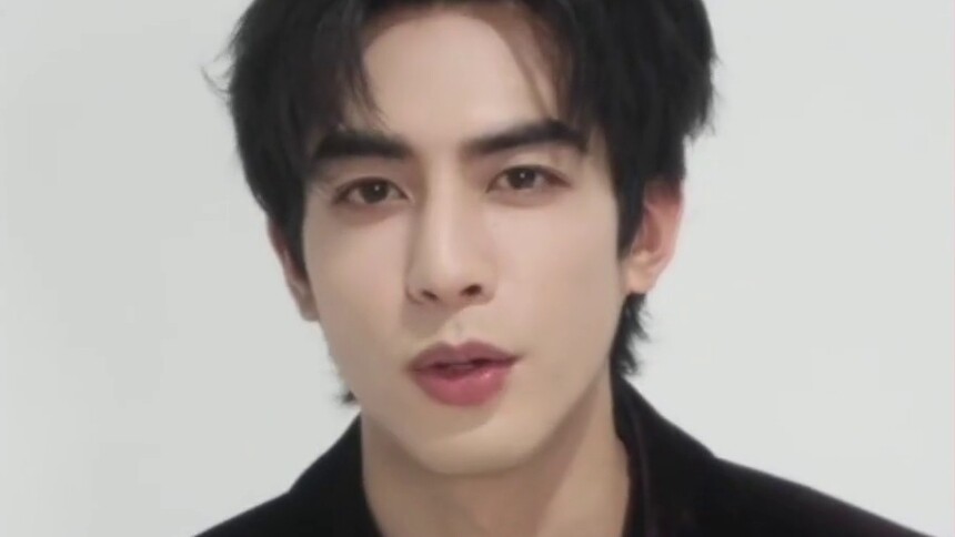 宋威龙送2026新春祝福