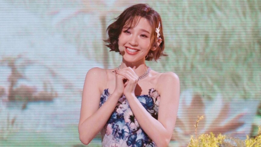 一公直拍：唐艺昕《心愿便利贴》