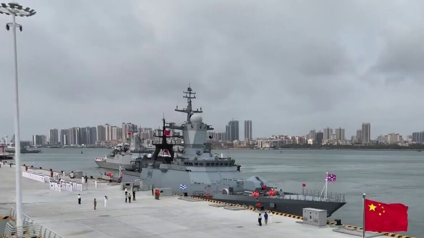 俄罗斯海军舰艇编队访问湛江