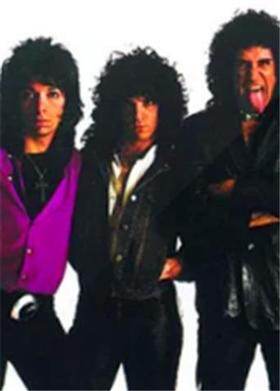 Kiss