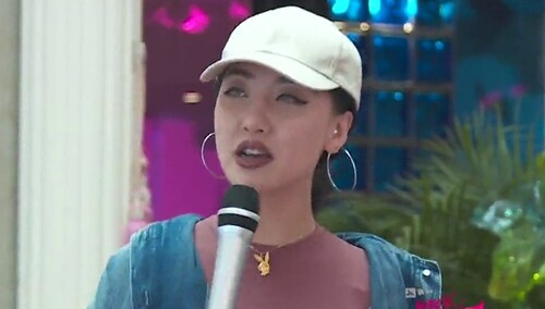 王金金《火》嗨城堡玩转东北腔 摇滚热辣不ng-综艺-高清视频在线观看